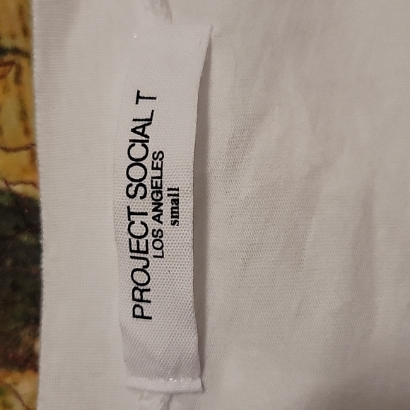 NWOT Love is Love pride Tee - Picture 2 of 2